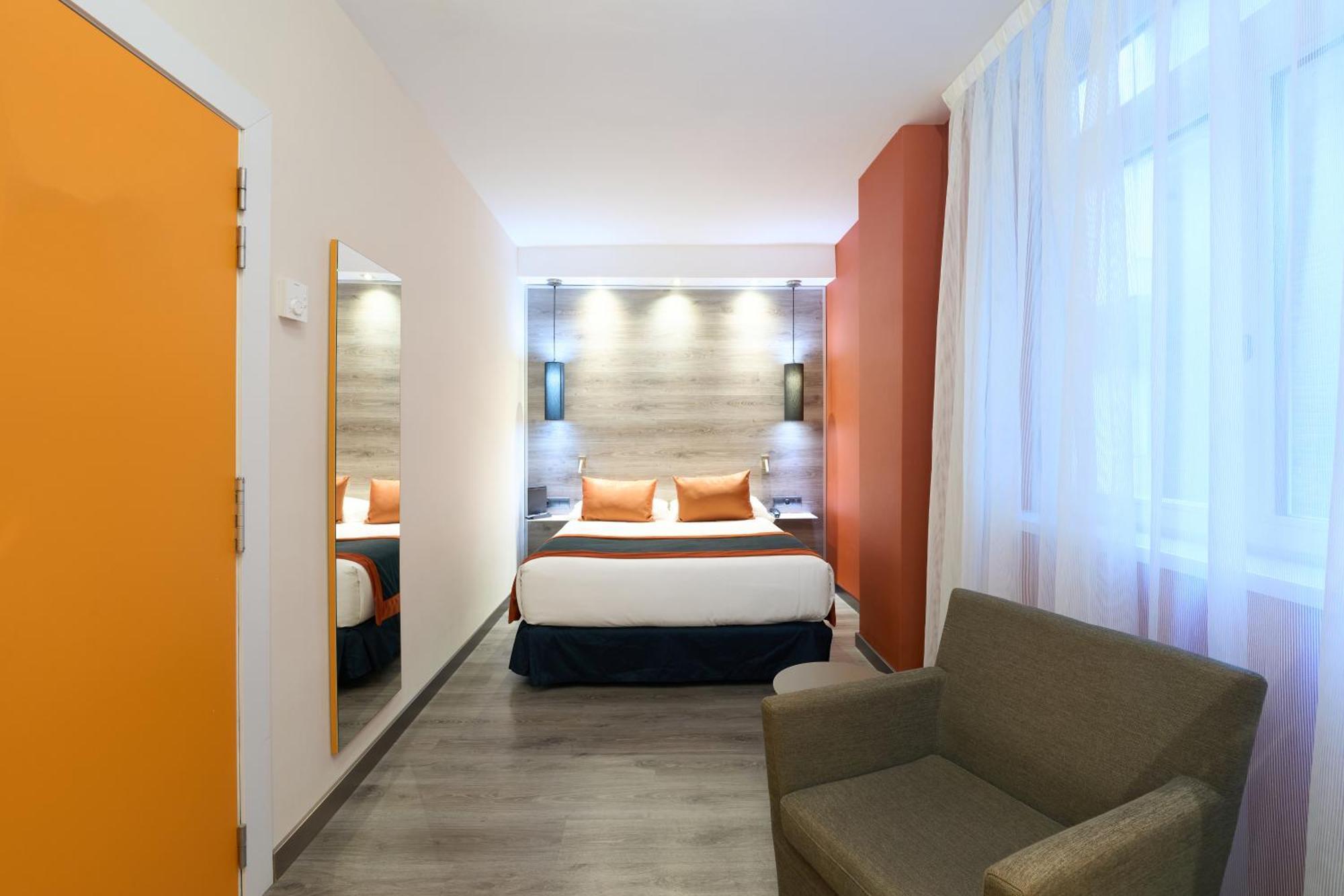Hotel Catalonia Mikado Barcelona Exterior foto